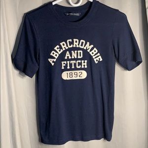 Abercrombie & Fitch Top